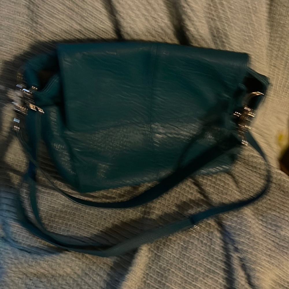 Jewel 31 purse